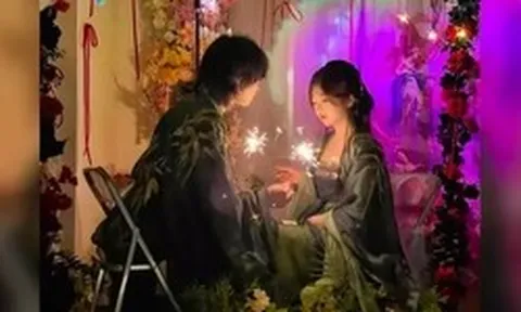 Phụ nữ Trung Quốc vung tiền mua tình yêu theo kịch bản