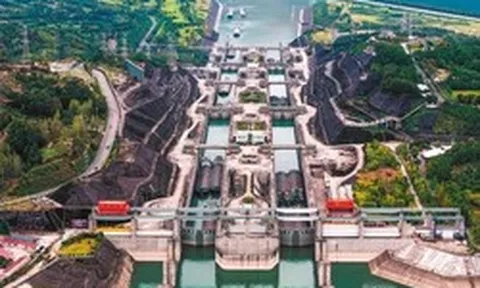 Kỳ quan công nghệ cả hành tinh chỉ có một của Trung Quốc được nâng cấp, không khác gì "hổ mọc thêm cánh"