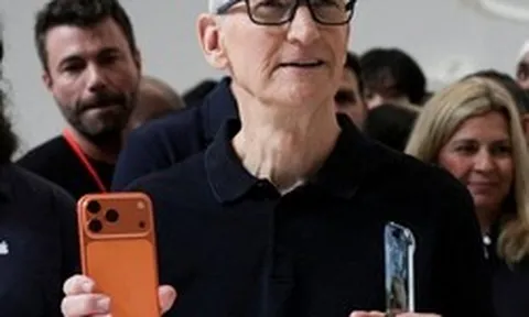 iPhone 18 Pro có thể tăng thêm 200 USD, CEO Tim Cook thừa nhận tăng giá là "không thể tránh khỏi"