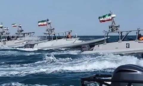 Iran bác tin đóng eo biển Hormuz, loại trừ khả năng thanh tra cơ sở hạt nhân