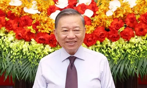 "Báo chí Cách mạng Việt Nam trong thời đại số" - lời hiệu triệu đổi mới