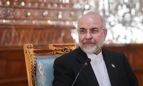 Trưởng đoàn đàm phán Iran: Eo biển Hormuz sẽ do Tehran quản lý