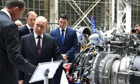 16 công nghệ chưa từng có của Nga "dồn hết" cho động cơ "Máy bay thế kỷ 21": Đích thân TT Putin thị sát