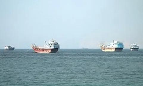 Quan chức Iran cảnh báo 'hành vi vi phạm' trên eo biển Hormuz sẽ bị xử lý