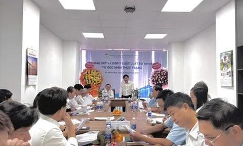 Góp ý sửa Luật Luật sư: Đề xuất bỏ thủ tục cấp giấy chứng nhận người bào chữa