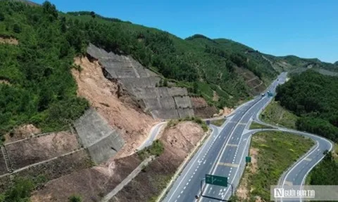 Cấm nhiều loại phương tiện lưu thông trên cao tốc La Sơn - Hòa Liên để xử lý các điểm sạt lở