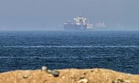 Iran sắp đạt thỏa thuận với Oman tại eo biển Hormuz
