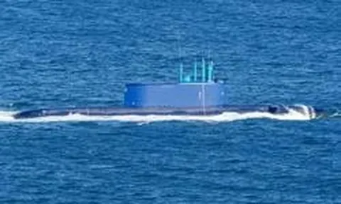 Israel nhận tàu ngầm INS Drakon bí ẩn sau 14 năm chế tạo