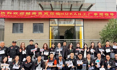 Điện máy Quyết Trang sang tận nhà máy Trung Quốc kiểm định chất lượng