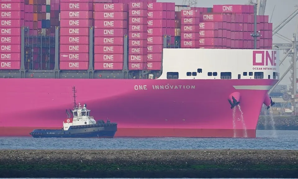 Siêu tàu lớn nhất thế giới phá vỡ kỷ lục lịch sử: Rung chuyển ngành vận tải biển toàn cầu